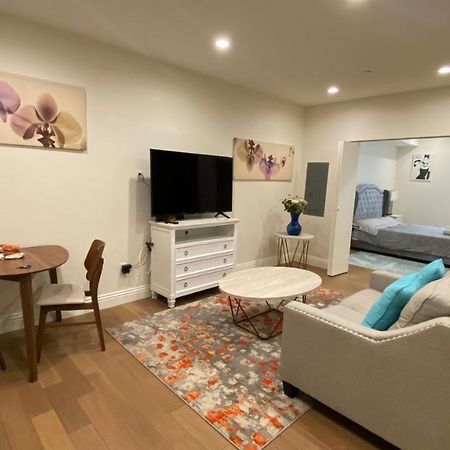 Gorgeous Apt With Parking In Ktown La Los Angeles Luaran gambar