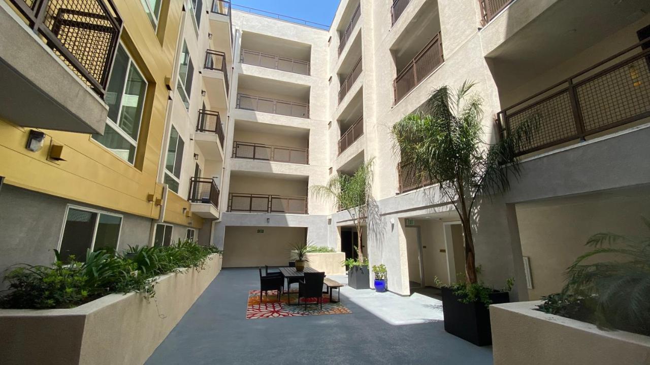 Gorgeous Apt With Parking In Ktown La Los Angeles Luaran gambar